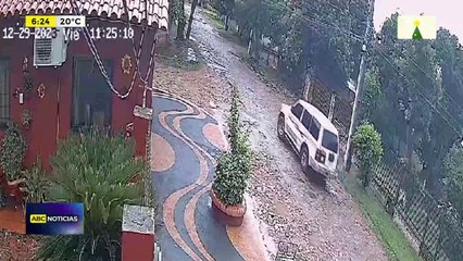 Video: Detienen a dos presuntos motoasaltantes