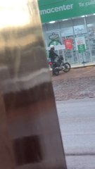 Presidente Franco: reducen a funcionarias y cliente para perpetrar asalto en farmacia