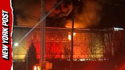 Massive roof fire engulfs Raleigh Convention Center