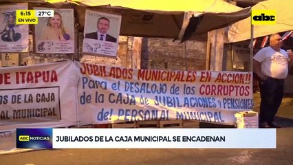 Video: Jubilados de la Caja Municipal se manifiestan
