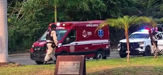 Persecución de la Guardia Nacional termina en aparatosa volcadura en Puerto Vallarta