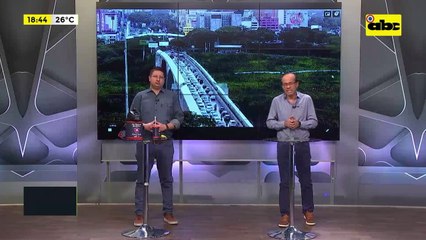 Video: cronología del violento asalto a una mujer en el parque Carlos Antonio López