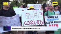 Video: jóvenes estudiantes protestan contra el nepotismo y el atropello cartista
