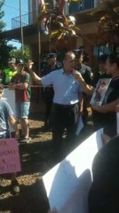 Momento En Que El Fiscal Tuvo Una Discusión Con Manifestantes En Edelira