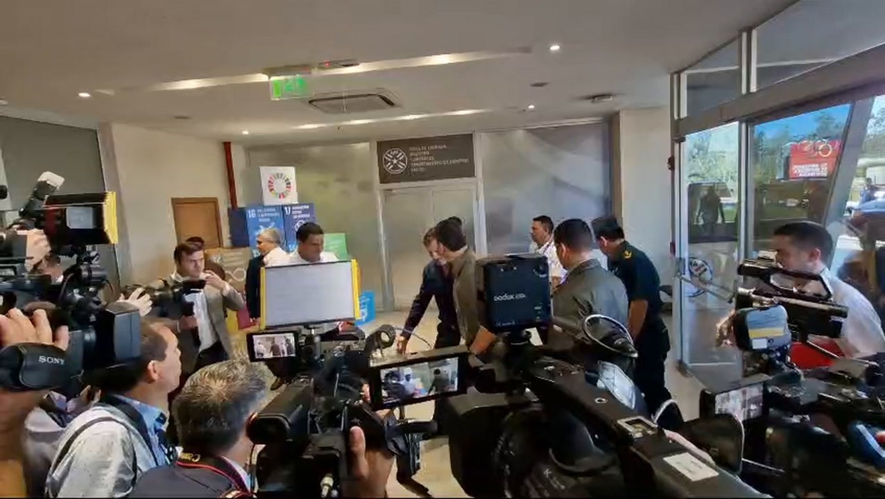 Peña Vuelve A Escudarse En El Fútbol Para No Hablar De La Causa Contra Mario Abdo