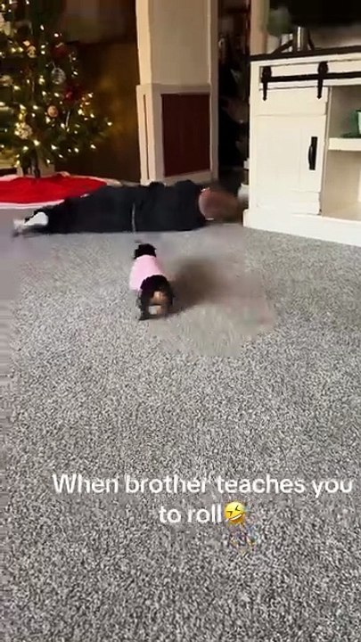 When brother teaches how to roll...