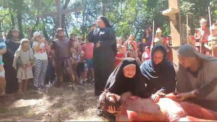 “Vía crucis viviente” con más de 10.000 espectadores en Atyrá