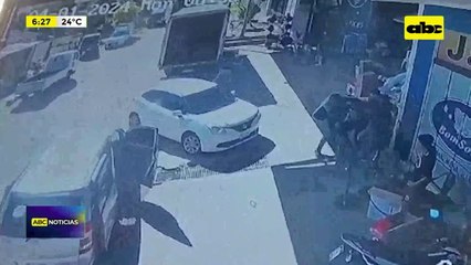 Video: Delincuentes hirieron a un policía y se llevaron G. 65 millones