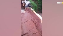 Arroyo arrastró puente en camino vecinal y dejó prácticamente aislados a los pobladores de Taruma