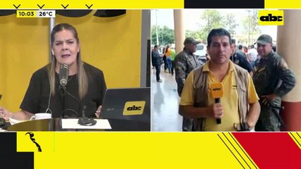 Ñeembucú: familias deben trasladarse varios kilómetros en el agua