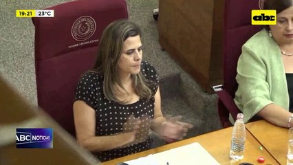 Video: Corte acepta acción de Kattya sin embargo no la repone en el Senado