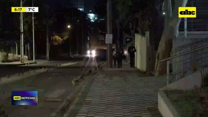 IPS: asegurados forman filas expuestos al intenso frío