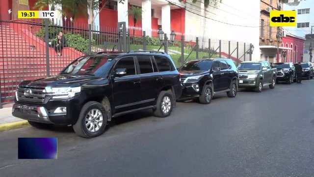 Video: Horacio Cartes convoca a Peña y sus ministros para que le rindan cuentas en la ANR