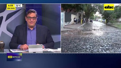 Barrio Trinidad: vecinos reclaman calles destrozadas y llenas de agua