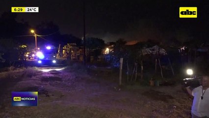 Cerro Guy: Focos de incendio se reavivan   y amenazan a viviendas precarias