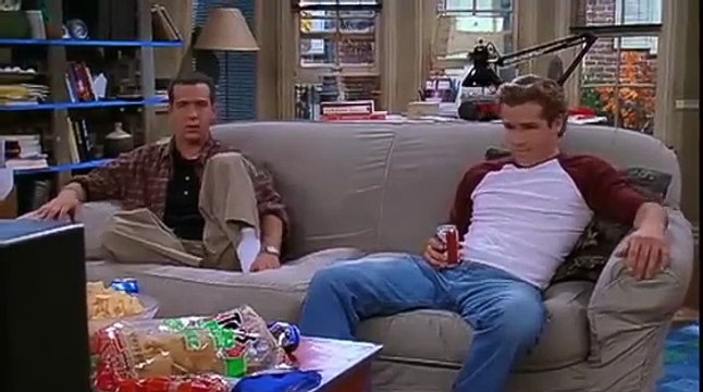 Two Guys and a Girl Saison 1 - Two Guys, A Girl And A Pizza Place starring Ryan Reynolds (EN)