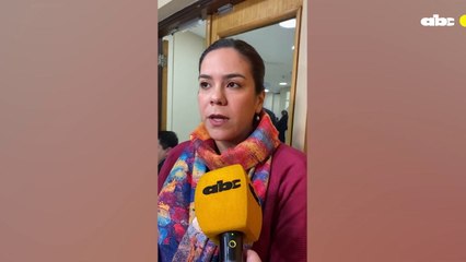 Johanna Ortega sobre bonos de Nenecho