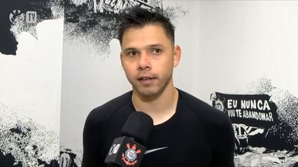 Ängel Romero después del gol en el triunfo del Corinthians