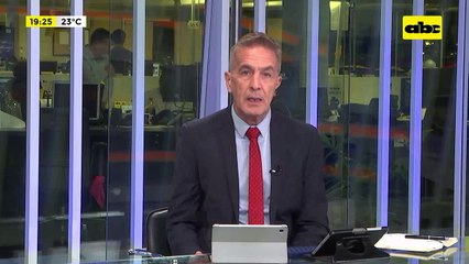 Caso supuesto título falso: Fiscala pidió el sobreseimiento provisional de Hernán Rivas