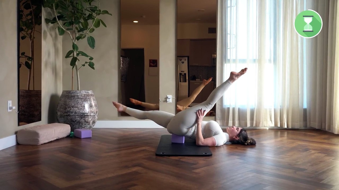 Day 9 / 10 Days to Middle Splits with Adison