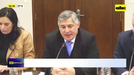 Video: Peña, orgulloso de “Hambre cero” y el ministro del MEC afirma que están reparando mil escuelas