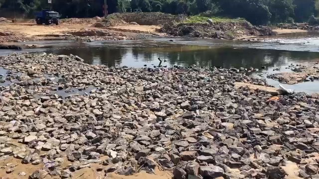 Denuncian obstrucción del arroyo Itay y temen inundaciones en Limpio