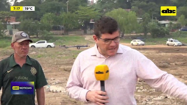 Video: Pescadores se manifiestan y amenazan con cerrar el río