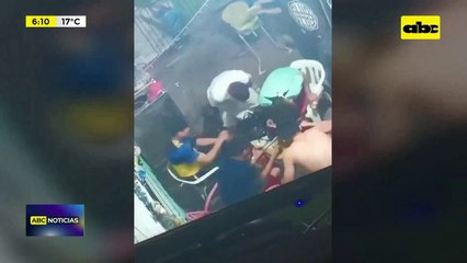 Video: Familiares y vecinos se manifestaron exigiendo justicia por asesinato de adolescente
