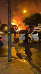 Poblador Graba Explosiones Desde Cerca De Una Estación Der Servicios En Caacupé