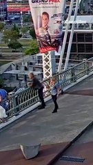 ¡Héroe sin capa!: Jon Bon Jovi evitó que una mujer salte desde un puente en Nashville