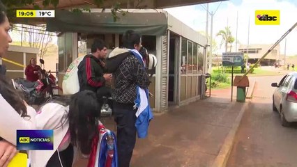 Hospital de Itauguá: limpiadoras denuncian trabajo insalubre, retrasos en pagos y amenazas