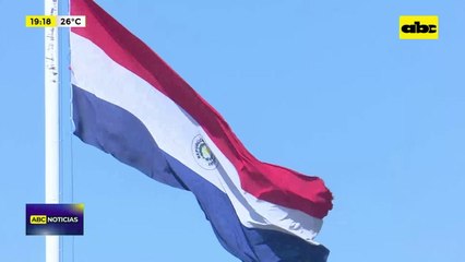 ¿Cartismo quiere reinstalar símbolos del Stronismo?: pretenden cambiar escudos nacionales