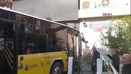 CHP geldi kazalar hız kazandı. İETT otobüsünden börekçiye ziyaret