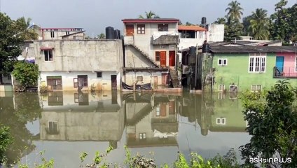 Ecatombe in Indonesia e Sri Lanka: oltre 1300 morti per le inondazioni