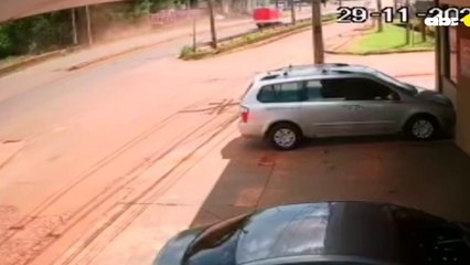 Accidente fatal en Encarnación: un muerto y dos heridos en siniestro vial sobre la ruta PY06