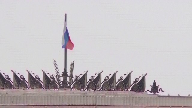 Russia seizes 2 more settlements in Zaporizhzhia, Ukraine claims ongoing strikes on Russia