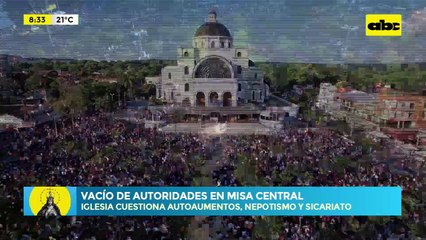 El gobernador de Cordillera, Denis Lichi, tras la misa central de Caacupé