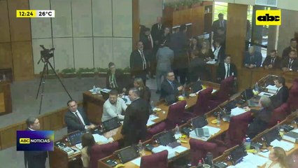 Congreso que da vergüenza: sesión se levantó tras fuerte cruce entre senadores