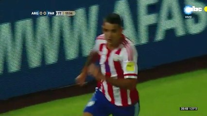 Paraguay derrotó 1-0 a Argentina con gol de Derlis González