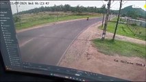 Choque entre dos motocicletas deja tres personas heridas