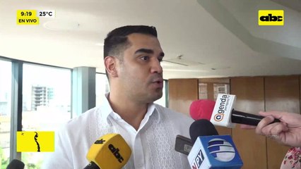 Luis Fernando Bernal, presidente de la ESSAP: plan de agua en el Chaco y bonificaciones a funcionarios