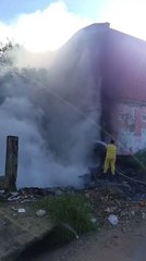 Incendio de considerable proporción en basural ubicado al lado de depósito fiscal