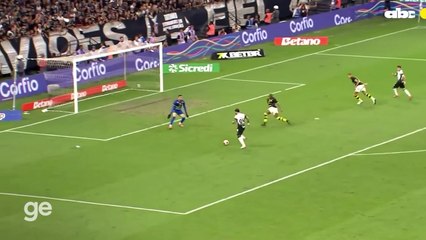 La asistencia de Ángel Romero en el triunfo de Corinthians