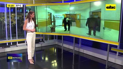 Oficialismo “rabonea” el primer día para evitar pedido de destitución de ministra