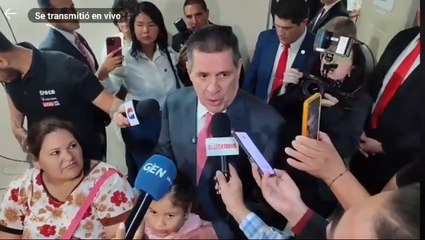Horacio Cartes: "hay demasiada gente que no hace nada"