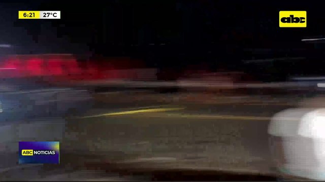 Video: Violento choque dejó varios heridos y una mujer atropellada al intentar auxiliar a las víctimas