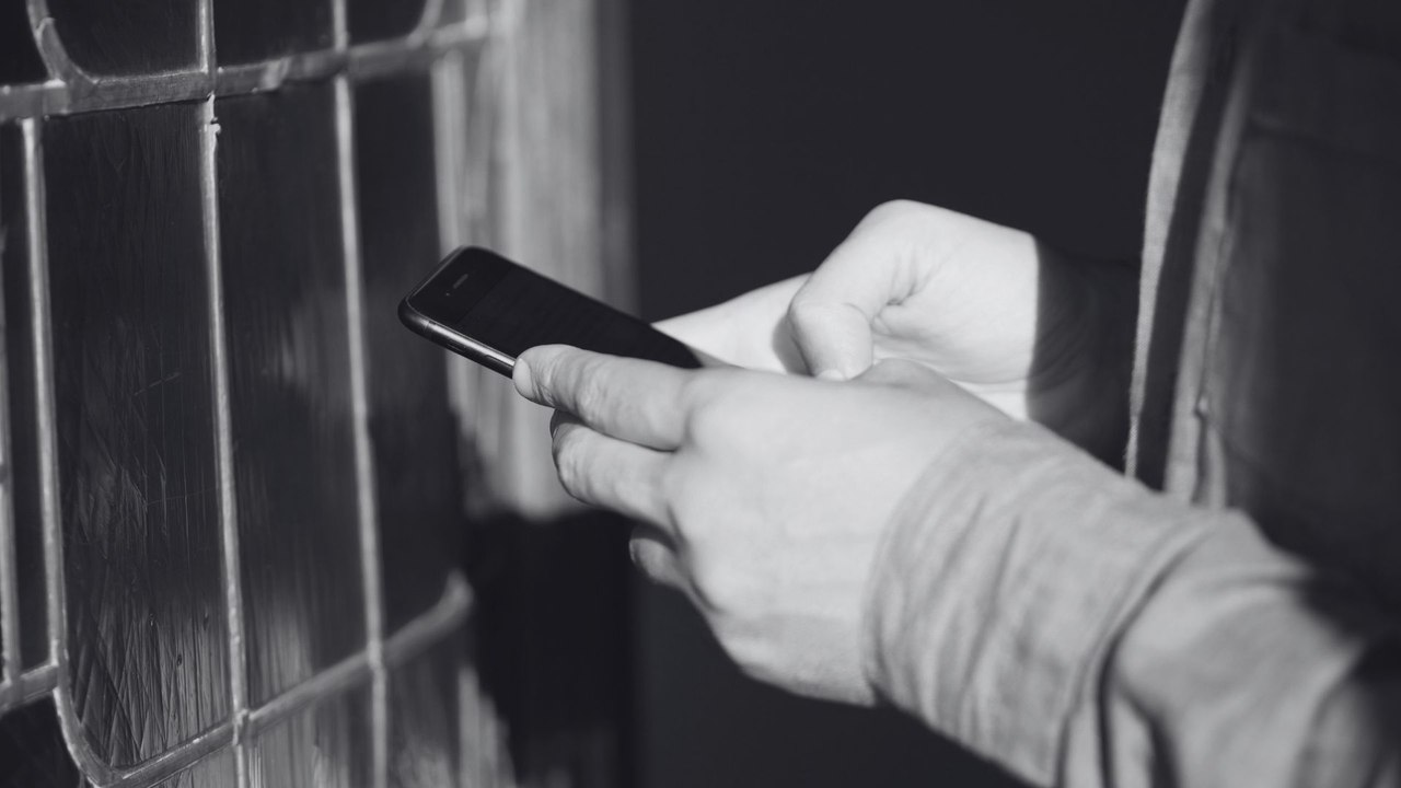 Desmantelan centro de extorsión telefónica en cárcel de Bellavista, Antioquia: 50 celulares incautados