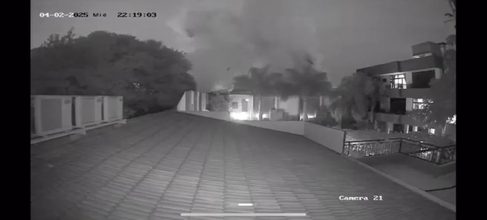 Impactante derrumbe de un edificio en construcción en Encarnación