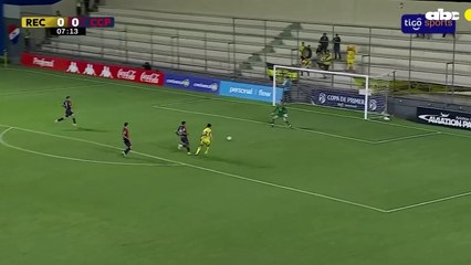 ¿Hubo falta a Alan Benítez en el tanto anulado a Recoleta FC?