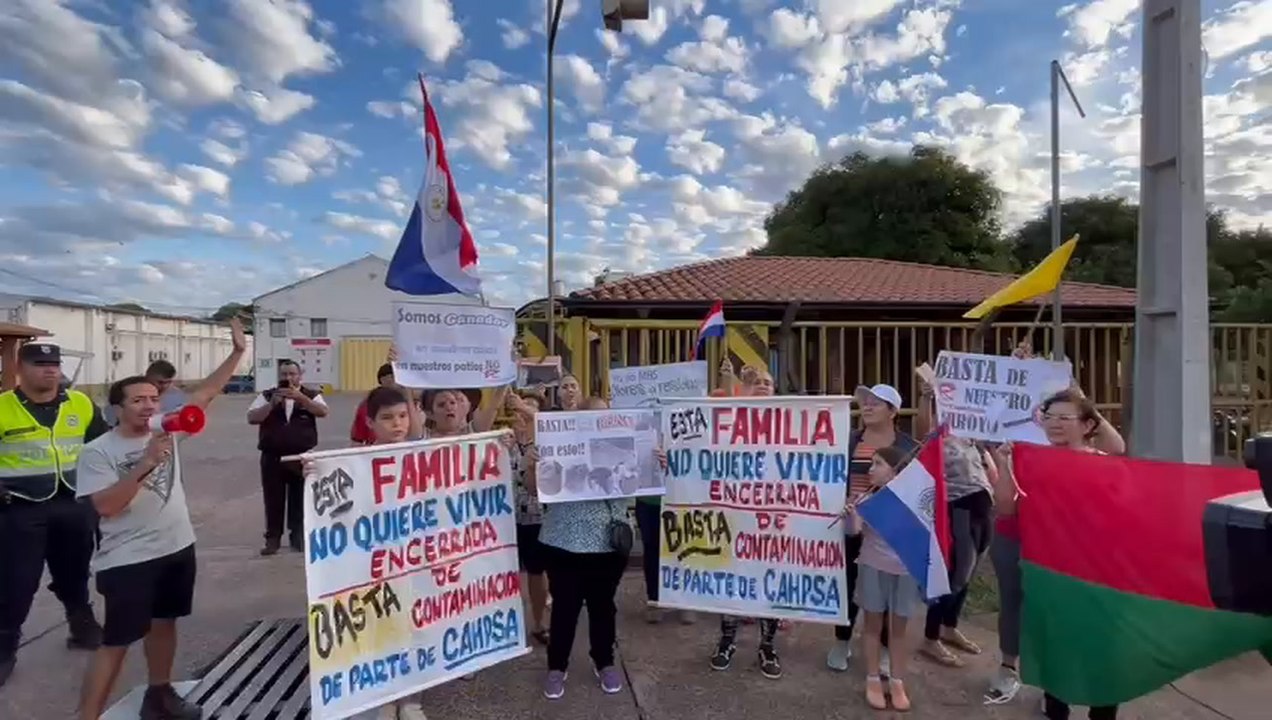 Vecinos de Capiatá protestan en contra de fábrica por contaminación ambiental